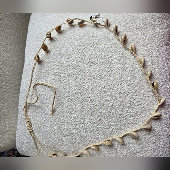 NWT!! Free People, Maui Shell Necklace, Neutral - NEW -$38 - Picture 4 of 8